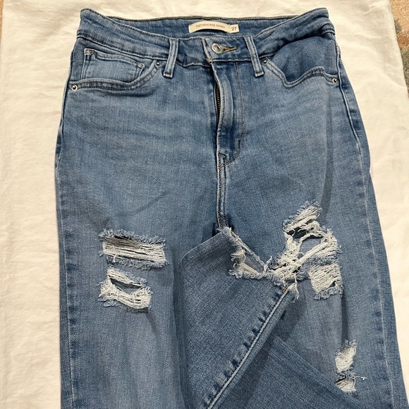 Levi’s 721 High Rise Skinny Jeans - Picture 2 of 4